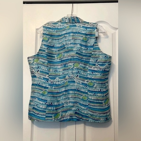 Dressbarn 100% Silk Blue Fish Vest Size L - Picture 5 of 5
